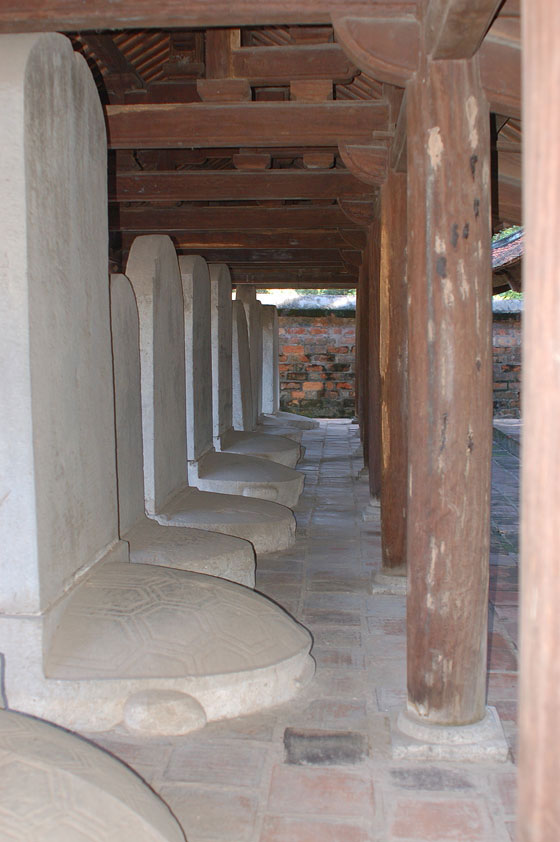 HANOI - Il Tempio della Letteratura: le stele dei candidati