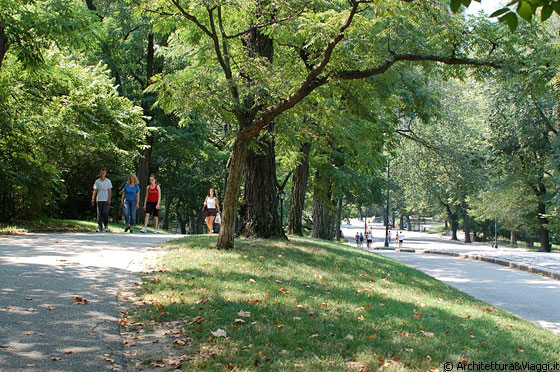 CENTRAL PARK SOUTH - La separazione tra percorsi pedonali e carrabili esalta la vivibilità e piacevolezza del parco
