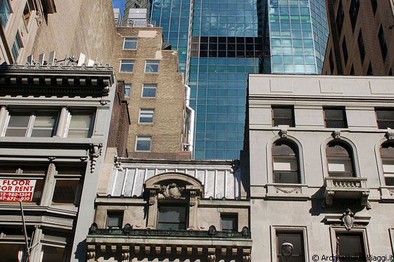 MANHATTAN - Edifici sulla Fifth Avenue