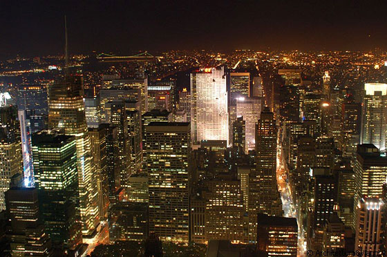 NEW YORK CITY - Vista notturna di Midtown dall'Empire State Building
