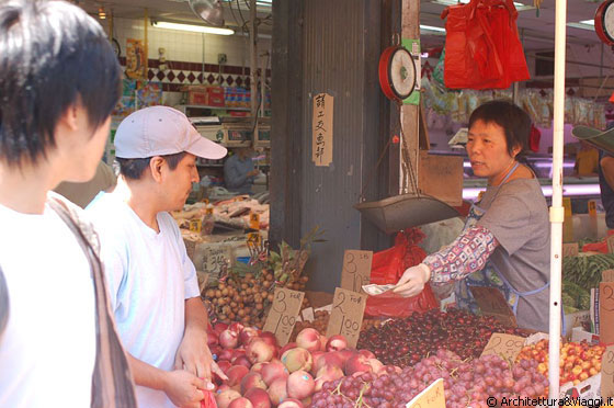 MANHATTAN - Frutta e ortaggi a Chinatown