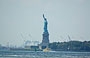 NEW YORK CITY. Statua della Libertà vista da Battery Park City