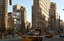 FLATIRON DISTRICT. Flatiron Building, uno dei monumenti più famosi e fotografati di New York, all'incrocio tra Broadway e Fifth Ave