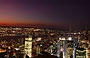 MANHATTAN. I grattacieli illuminati risplendono come stelle nella notte di New York