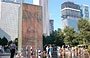 MILLENNIUM PARK. Crown Fountain: immagini video proiettate su due alte torri raffigurano volti di abitanti di Chicago che sputano acqua 