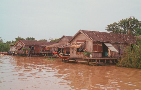DINTORNI DI SIEM REAP - Il villaggio galleggiante di Chong Kneas