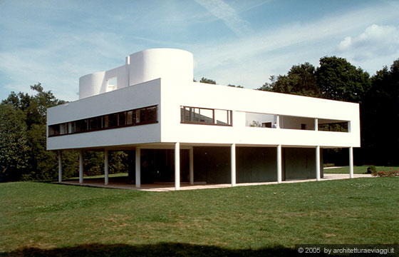 VILLA SAVOYE - POISSY - Manifesto dell'architettura moderna - arch. Le Corbusier
