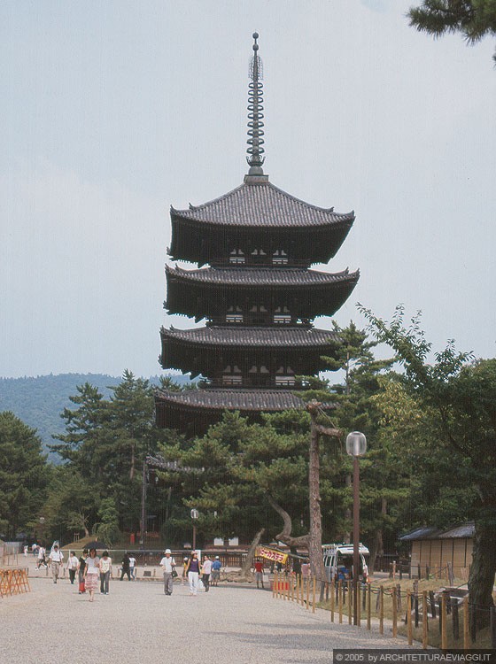 NARA - Kofuku-ji - Goju-no-to (Pagoda a cinque piani - Tesoro Nazionale)