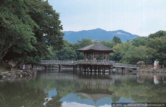 NARA-KOEN - Ukimido-hall, laghetto Sagi-ike 