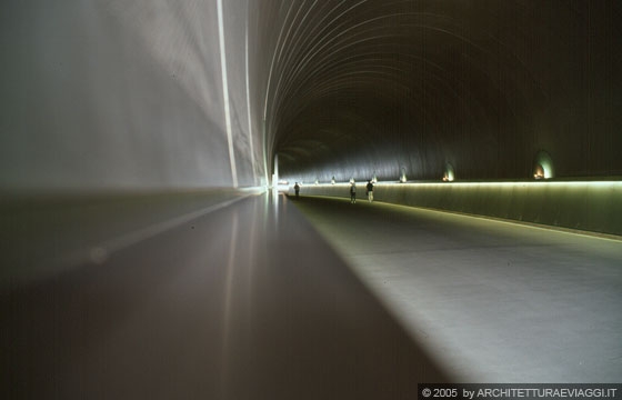 SHIGARAKI, SHIGA - MIHO MUSEUM - Il tunnel sotto la montagna - I.M. Pei
