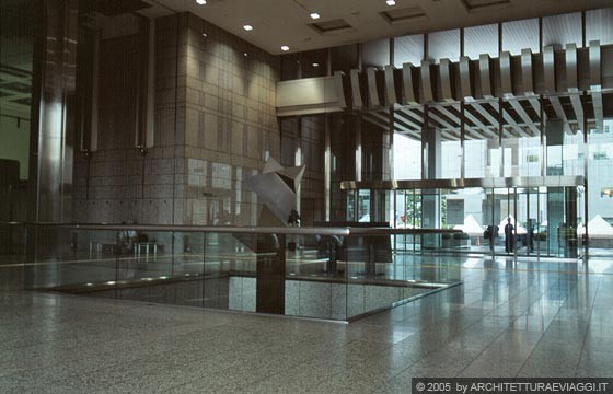 TOKYO SHINJUKU - Tokyo Metropolitan Governament Offices - la grande Hall 