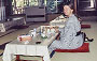 NARA. Ryokan Seikan-so: colazione nella stanza da pranzo indossando lo yukata