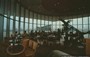 OSAKA. MUSEO SUNTORY: il bar all'interno dello sky lounge vetrato all'ultimo piano