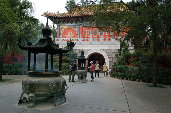 LANTAU - Monastero di Po Lin: gli edifici del monastero