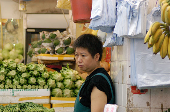 A EST DI CENTRAL - L'ortolana al mercato di Wan Chai