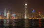 VICTORIA HARBOR. Si riconoscono la Bank of China Tower e l'International Financial Centre, il grattacielo più alto di Hong Kong