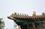 MONASTERO DI PO LIN. Particolare del Tempio principale: l'estremità del tetto a prua di nave rovesciata all'insù 