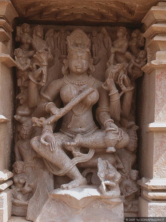 KHAJURAHO - Parsvanath Temple - particolare 