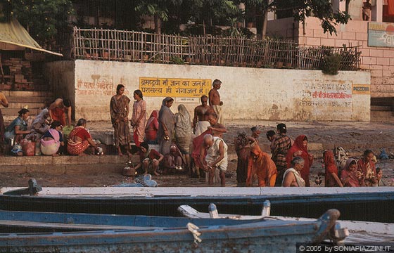UTTAR PRADESH - Varanasi - Assi Ghat