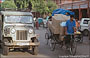 JAIPUR. Il traffico sgangherato sulla via principale del bazar