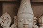 RAJASTHAN MERIDIONALE. Udaipur - le ricche decorazioni scultoree di un tempio minore che abbiamo incontrato dirigendoci al City Palace