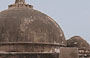 RAJASTHAN MERIDIONALE. L'inaccessbile forte di Kumbhalgarh: edifici e padiglioni di epoche diverse caratterizzano il forte