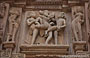 KHAJURAHO. Kandariya Mahadeva Temple: mithuna, il tema della coppia amorosa