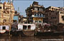 VARANASI. Escursione in barca sul fiume sacro, il Gange