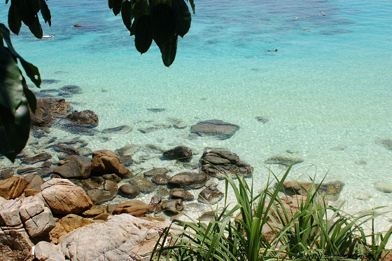 PULAU PERHENTIAN - Vita da spiaggia su due isole incantevoli orlate di sabbia bianca e acque turchesi