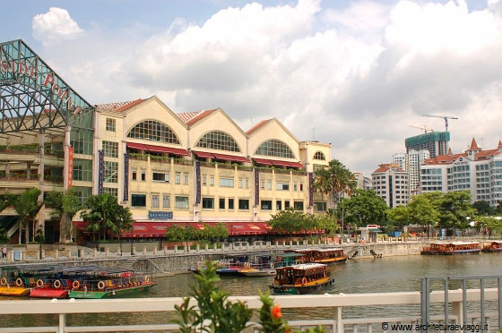 SINGAPORE RIVER - E' stato ripulito negli anni '80 a seguito di un radicale intervento di riqualificazione urbana