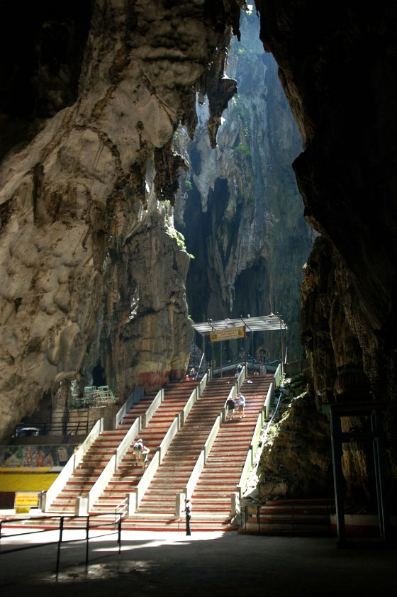 SELANGOR - Cathedral Cave, la grotta più grande e più popolare in Batu Caves 