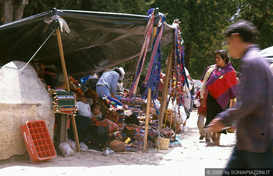 SAN CRISTOBAL DE LAS CASAS - I pittoreschi mercati messicani