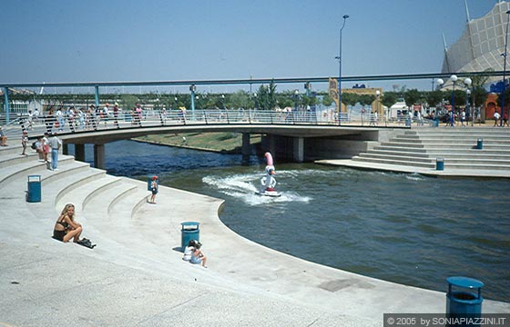 SIVIGLIA - EXPO'92 - Piazza dell'Acqua 