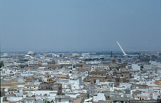 SIVIGLIA - Panorama sulla città - vista dalla Giralda verso l'isola della Cartuja