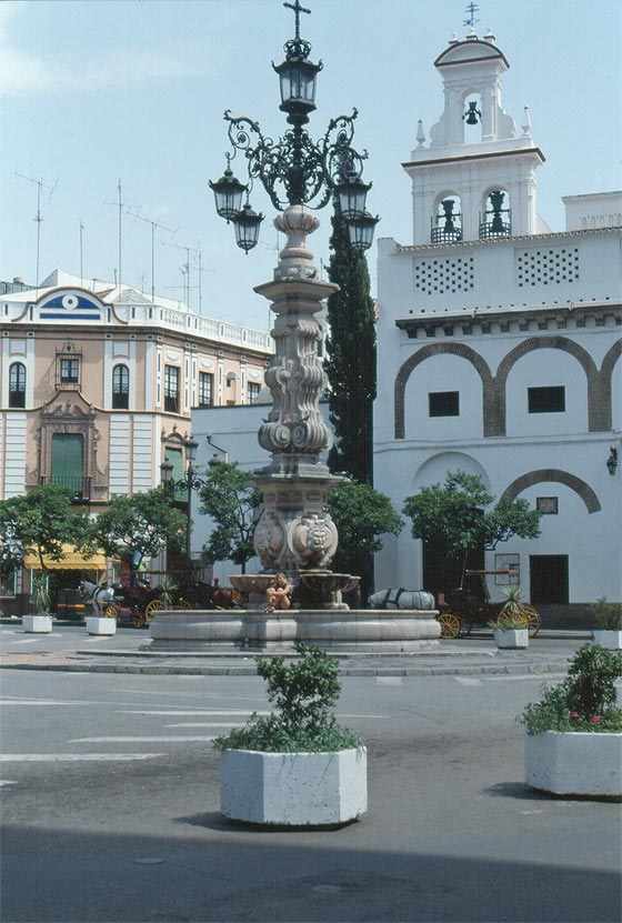 SIVIGLIA - Plaza Virgen de los Reyes - Convento de la Encarnación