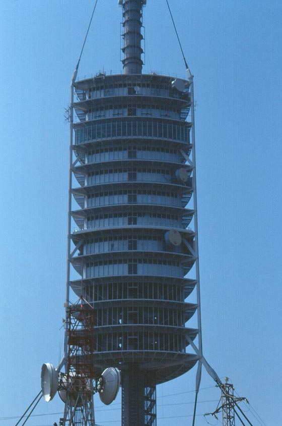 BARCELLONA - Torre della comunicazione di Barcellona sul Collserola - particolare