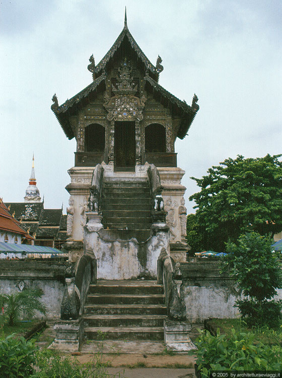CHIANG MAI - Wat Phra Sing - Ho Trai, biblioteca di test sacri