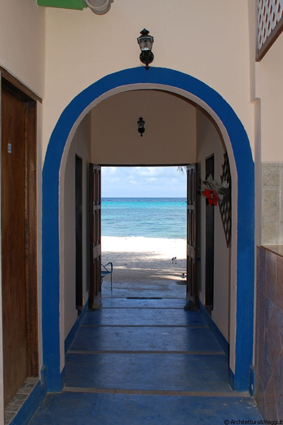 GRAN ROQUE - Dal patio della Posada Dona Carmen vista sul mar dei Caraibi