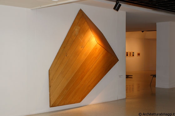 CARACAS - Museo de Arte Contemporaneo - installazione di Costas Tsocus
