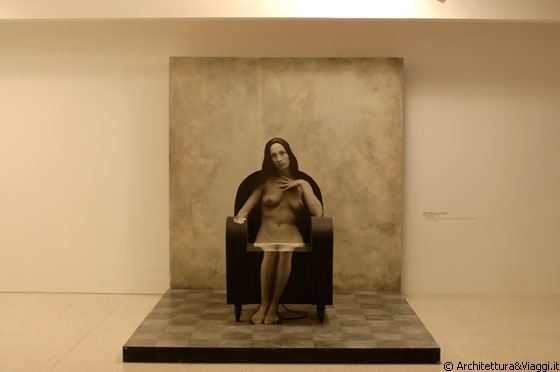 CARACAS - Museo de Arte Contemporaneo - Ricardo Alcaide: Me siento sola, 1993