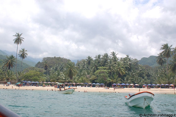PLAYA CEPE - Playa Cepe si può raggiungere da Puerto Colombia solo con la barca 