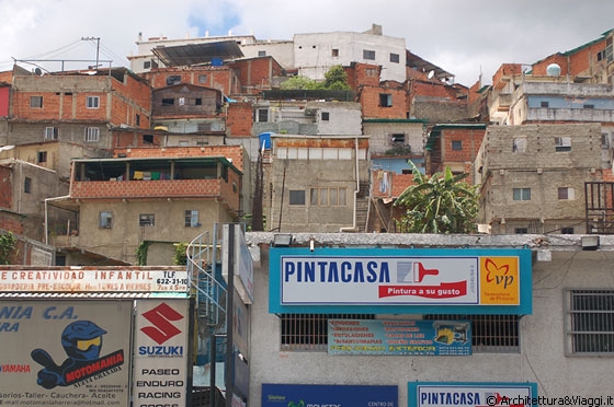 CARACAS - La Bandera - i barrios