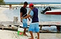 CAYO PIRATA. Pescatori roquenos si guadagnano da vivere con la pesca di aragoste, sgombri ed altre specie di pesce che sono abbondanti in queste acque