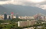CARACAS. Vista panoramica sulla città - da Plaza Venezuela alla Sabana Grande: sulla sinistra l'ampia zona verde del Jardin Botanico