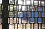 UCV CARACAS. Facoltà di Architettura - la luce filtra attraverso le pareti traforate dell'atrio, elemento architettonico e di penetrazione tra esterno ed interno