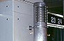L'AREA DEL RING. Postsparkassenamt - particolare dei radiatori ad aria calda in alluminio della sala cassa