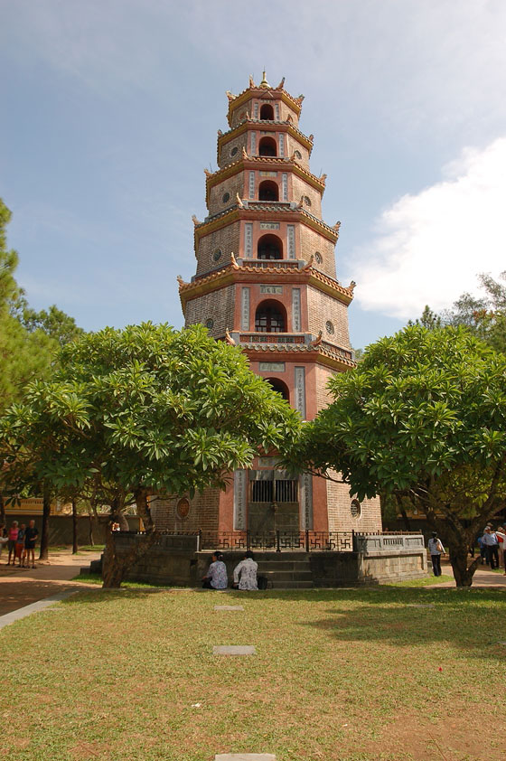 HUE' - Pagoda di Thien Mu: Torre ottagonale Thap Phuoc Duyen