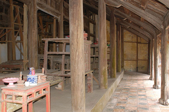 DINTORNI DI HUE' - Tomba di Tu Duc: l'interno del tempio di Chap Khiem