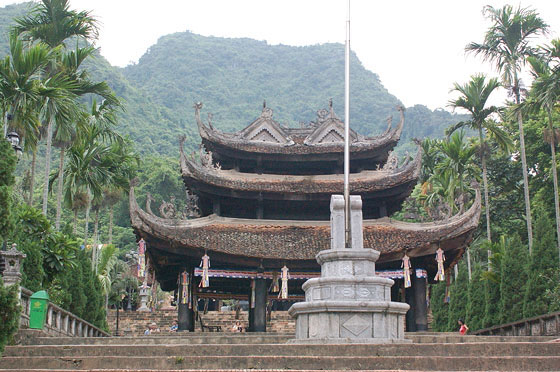 PAGODA DEI PROFUMI - Pagoda che porta in Paradiso 