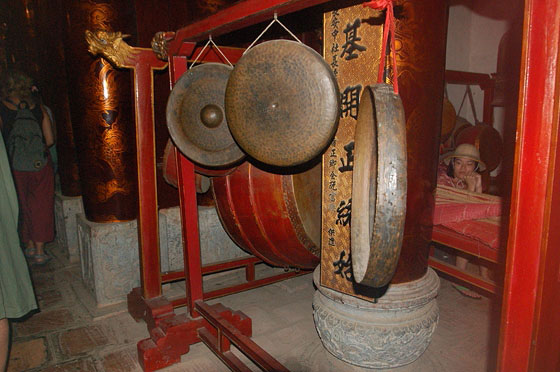 HOA LU - Tempio Dinh Tien Hoang: il gong
